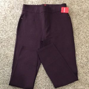 Spanx Burgundy Ponte Pant!
